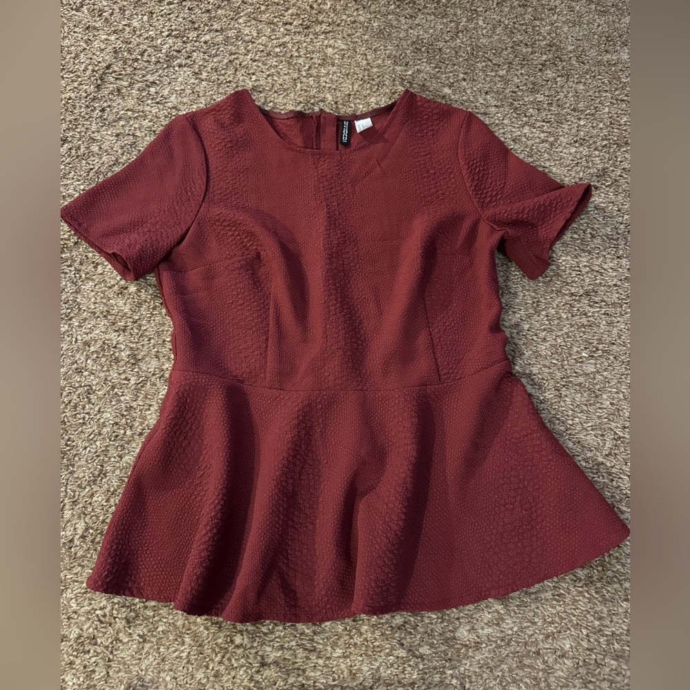 Divided Textured Burgundy Peplum Top